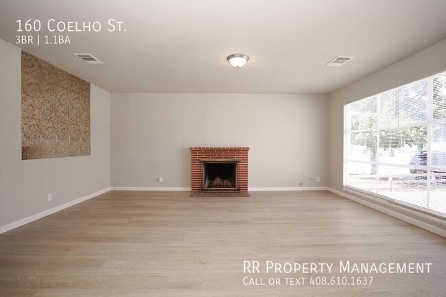 Building Photo - 160 Coelho St