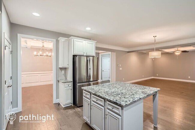 Building Photo - 664 Arbor Ridge