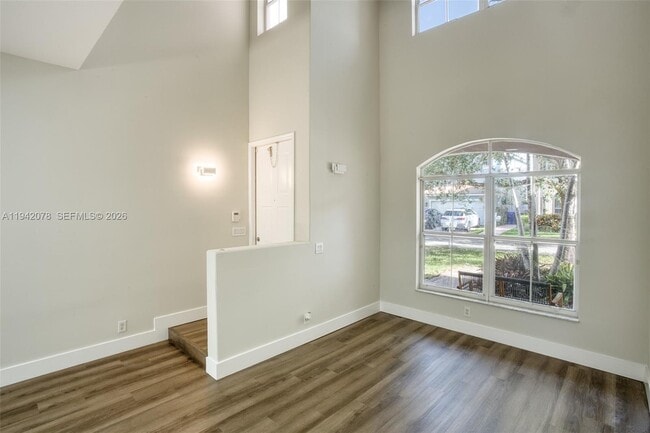 Building Photo - 3755 SW 50th St