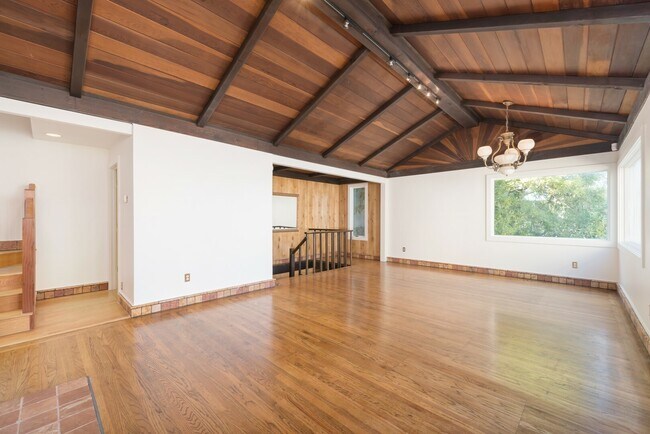 Foto del edificio - 163 Liberty St