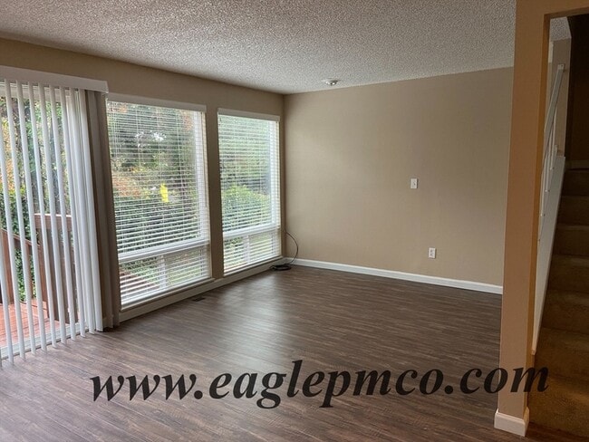 Building Photo - 12486 SE 60th Ct