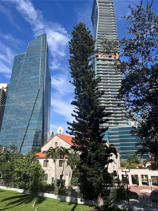 Foto del edificio - 1541 Brickell Ave