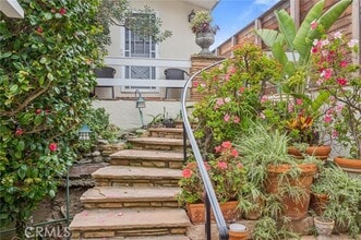 Building Photo - 1139 Gaviota Dr