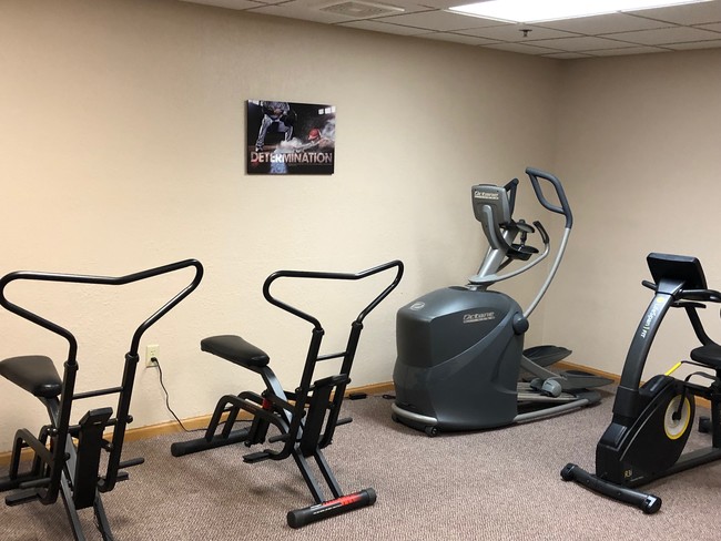 Exercise room - Prairie Ridge Senior