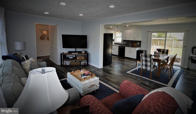 Building Photo - 120 Accomack Cir
