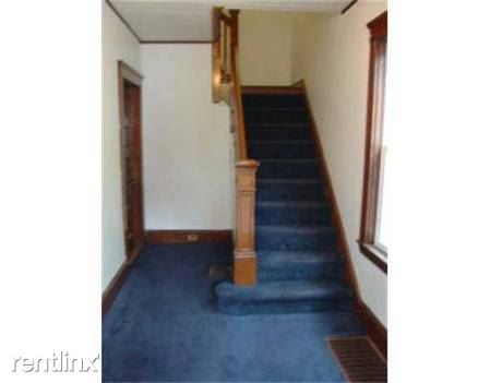 Building Photo - 2 br, 1 bath Apartment - 43 Imrie Rd