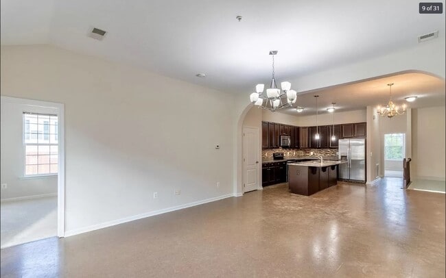 Building Photo - 85 Strother Ln