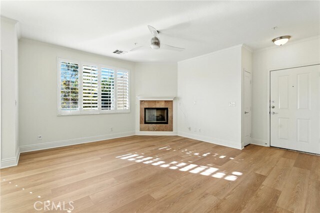 Foto del edificio - 22681 Oak Grove
