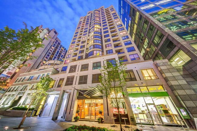 Building Photo - 55-1855 Bloor St E