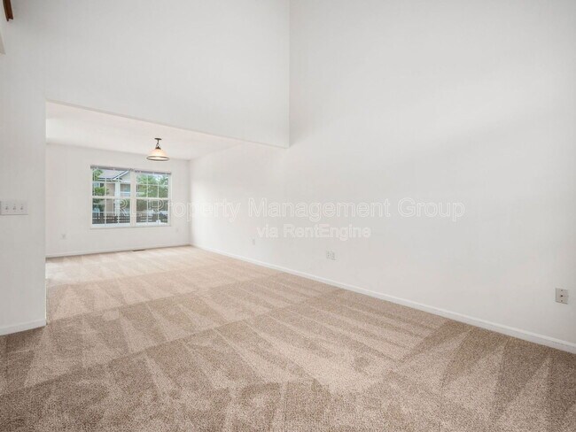 Foto del edificio - 8199 Deering Oaks Dr