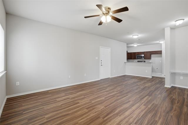 Foto del edificio - 514 E Hazelwood St