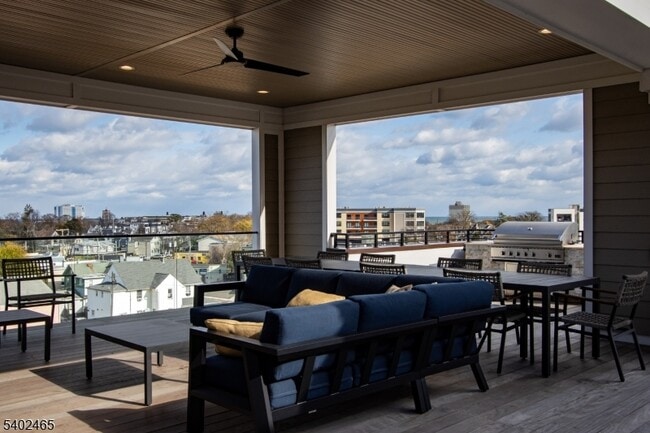 Foto del edificio - 272 Willow Ave