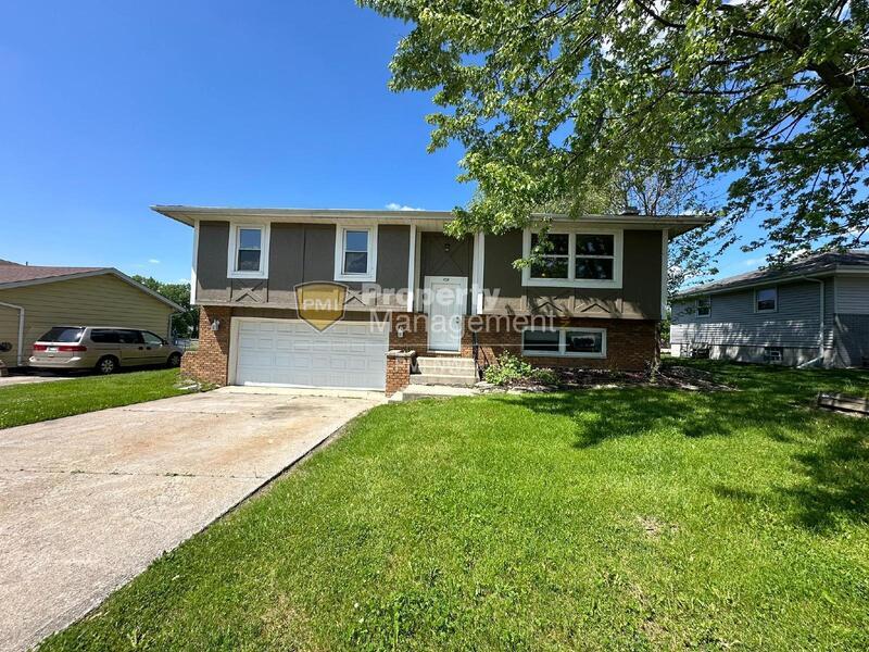 Primary Photo - 708 Sandi Ln