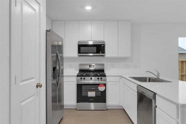 Building Photo - 18031 Trepito Ave