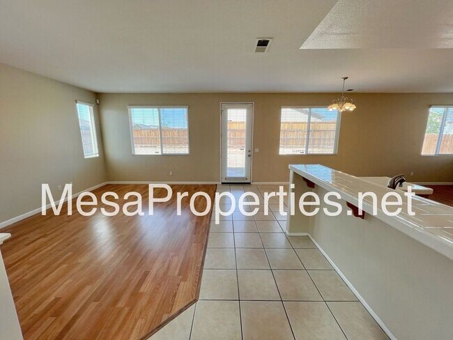 Foto del edificio - 15028 Henderson St