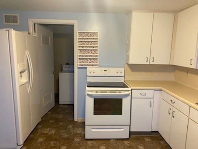 Building Photo - r507LBP