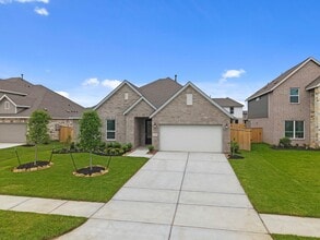 Building Photo - 2716 Pne Blf Dr