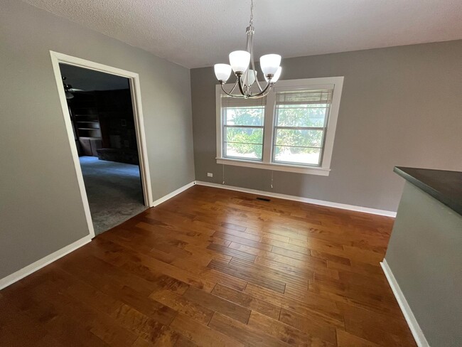 Building Photo - 3 Bedroom/2 Bath House in Batesville