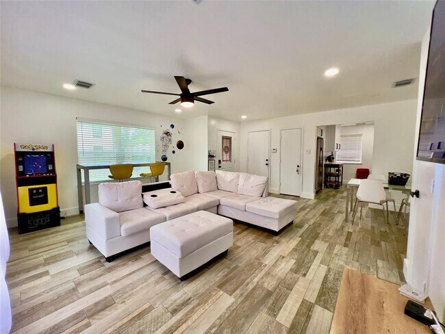 Foto del edificio - 3135 Webster St