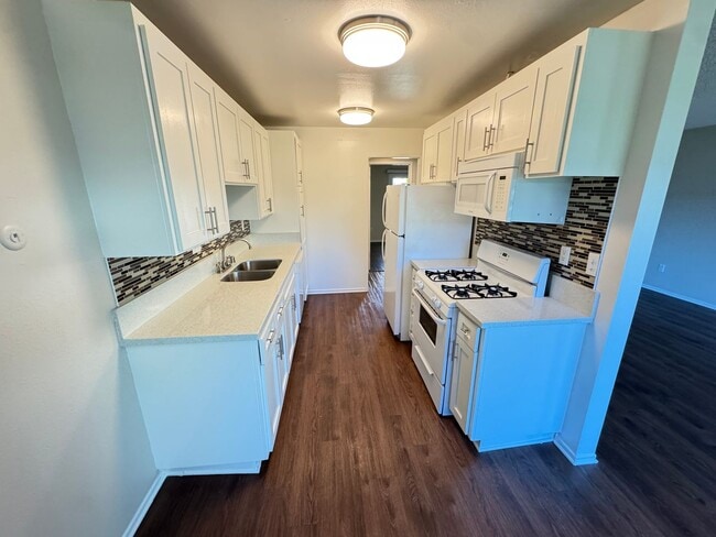 Interior Photo - Pointe Mesa