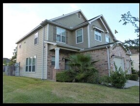 Building Photo - 8106 Fisher Glen Ln