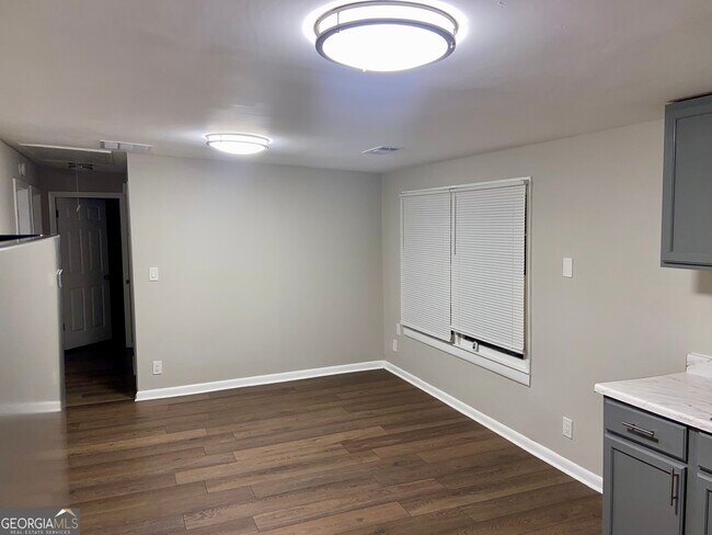 Building Photo - 108 Lambert Dr