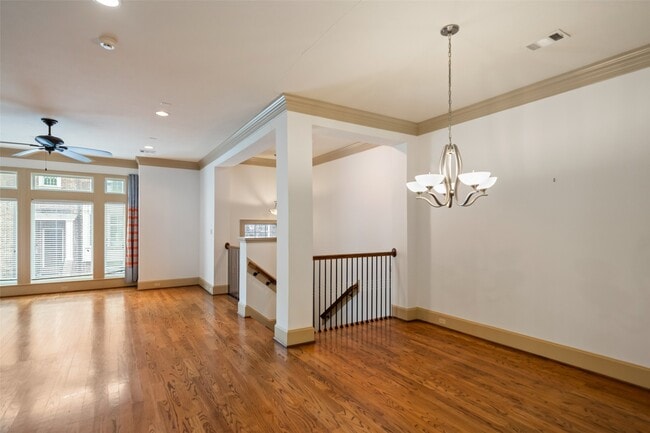 Building Photo - 4607 Regent Manor Dr