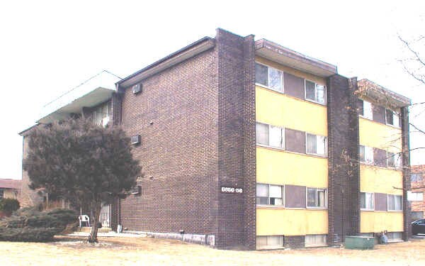 Building Photo - 8656-8658 S 84th Ct