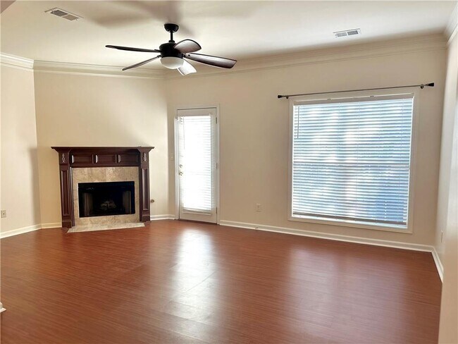 Building Photo - 1011 Primrose View Cir NW