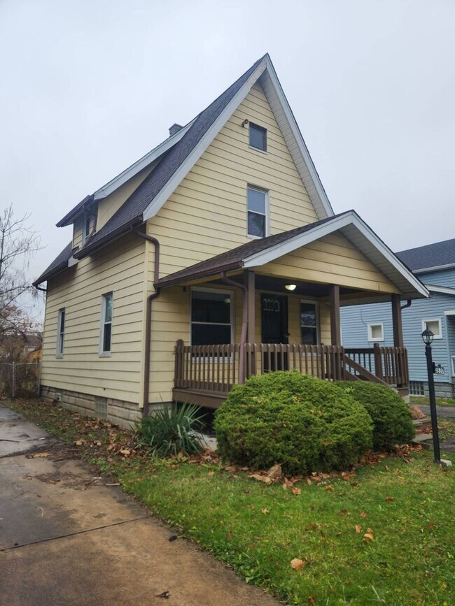 Foto del edificio - Charming 2-Bedroom Property in Prime Location