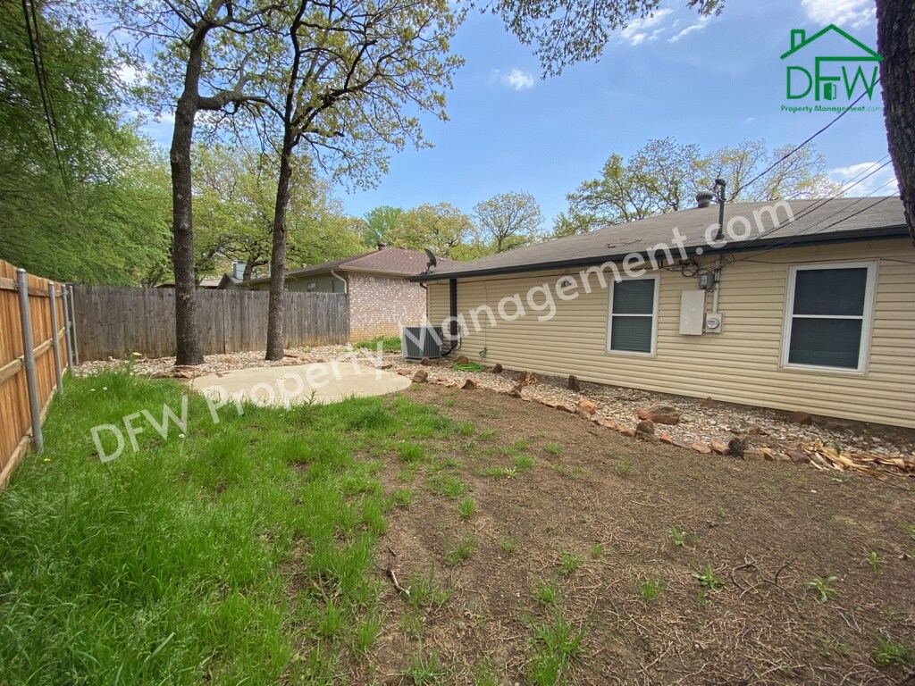 Primary Photo - 1116 Hidden Creek Dr