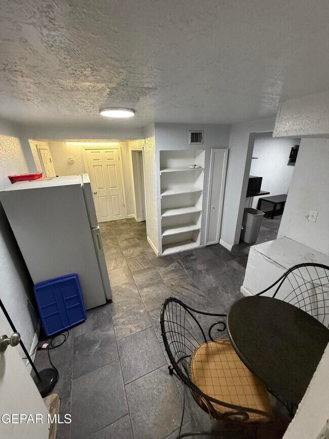 Foto del edificio - 2415 Montana Ave