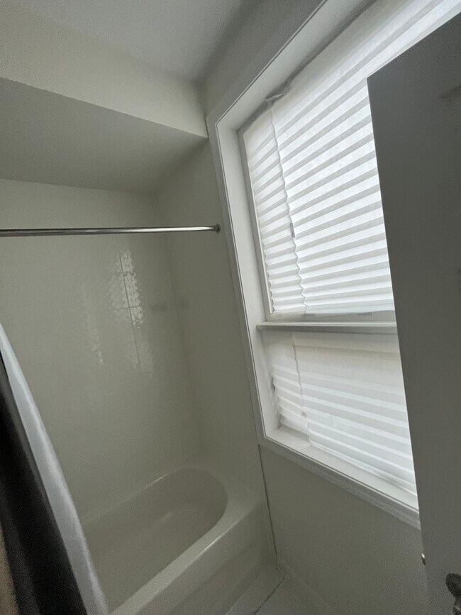 Photo du bâtiment - 624 Rexdale Blvd