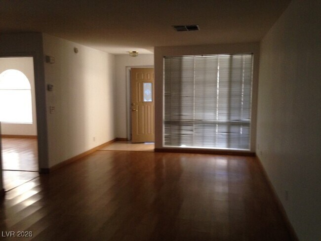 Foto del edificio - 7041 Doug Deaner Ave