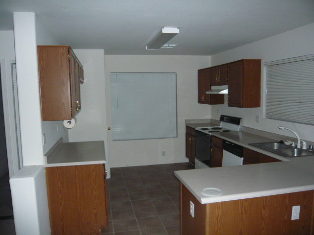 Building Photo - 9411 W Ironwood Dr