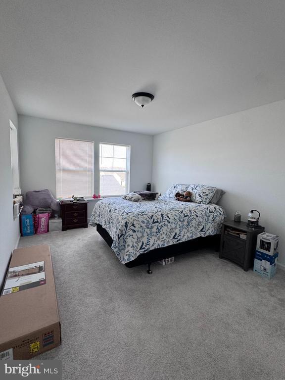 Foto del edificio - 26 Bitsy Rd