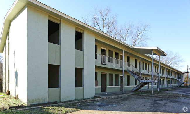 Building Photo - Rosa L. Parks Apartments