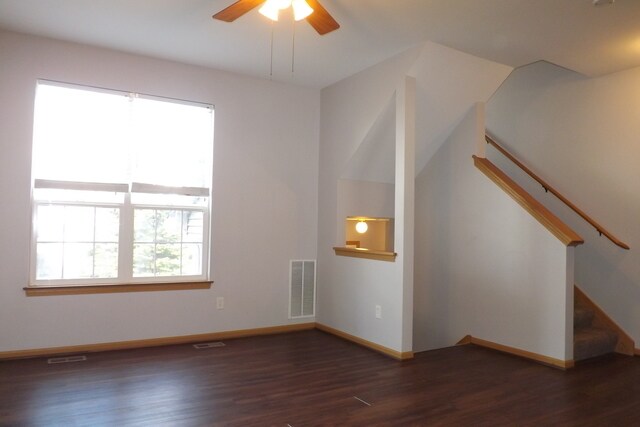 Building Photo - 1395 Chestnut Ln