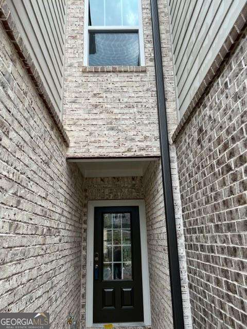 Building Photo - 950 Sunny Lk Dr