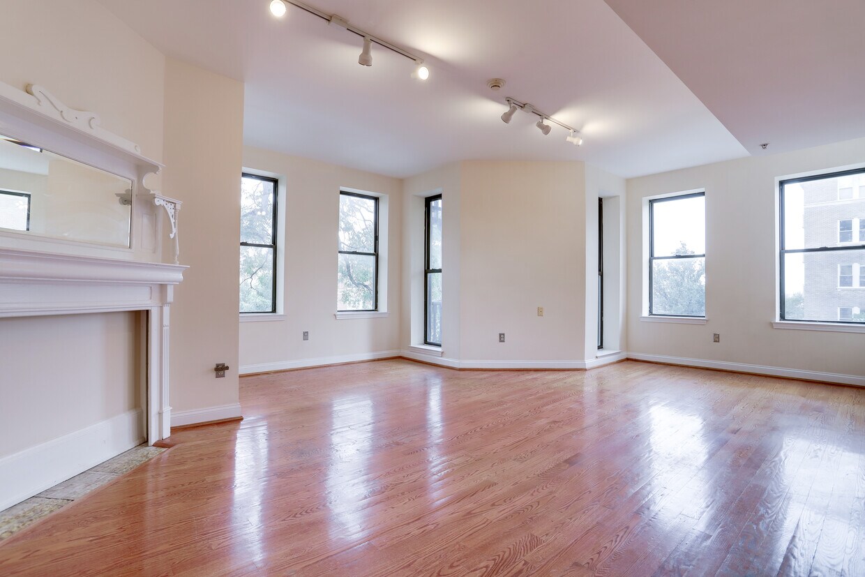 1303 Clifton St NW Unit 1303, Washington, DC 20009 Condo for Rent in