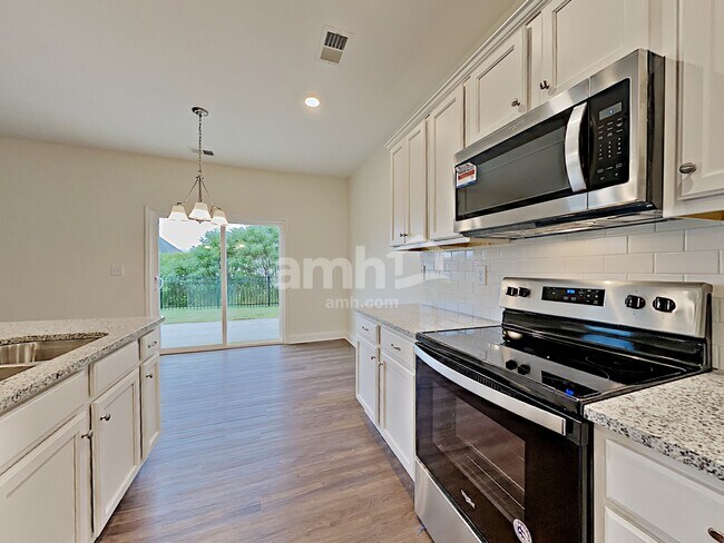 Foto del edificio - 1006 Merlot Ct