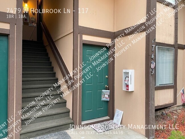 Foto del edificio - 7479 W Holbrook Ln