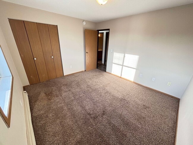 Building Photo - Brickview Apartments