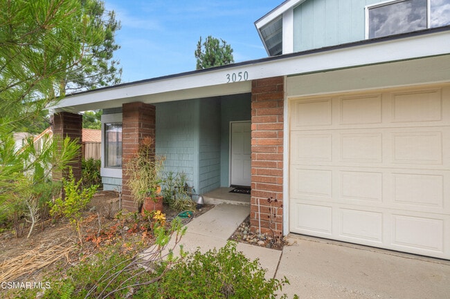 Building Photo - 3050 Wildwood Ave