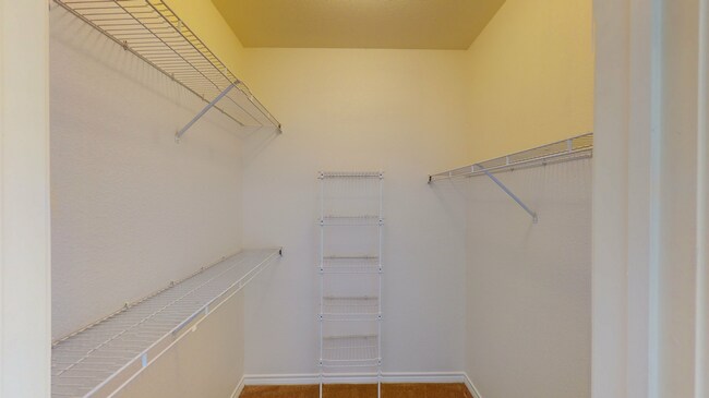 Apartamentos de la calle 9, piso 1, piso 9, piso 711, 4.jpg - 9th Street Apartments