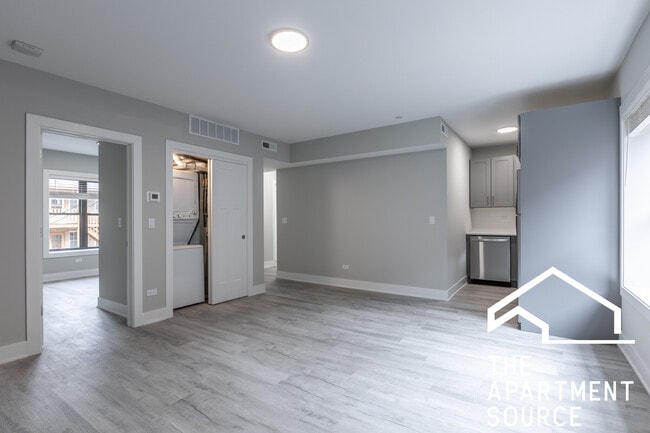 Building Photo - 1139 Oak Ave