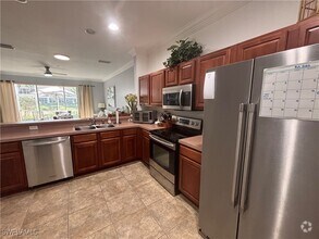 Building Photo - 1032 Hampton Cir