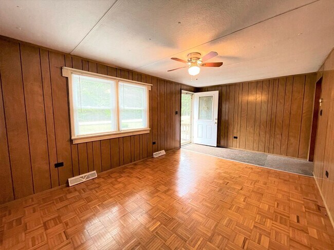 Building Photo - Location, Community, and Quality Living, S...
