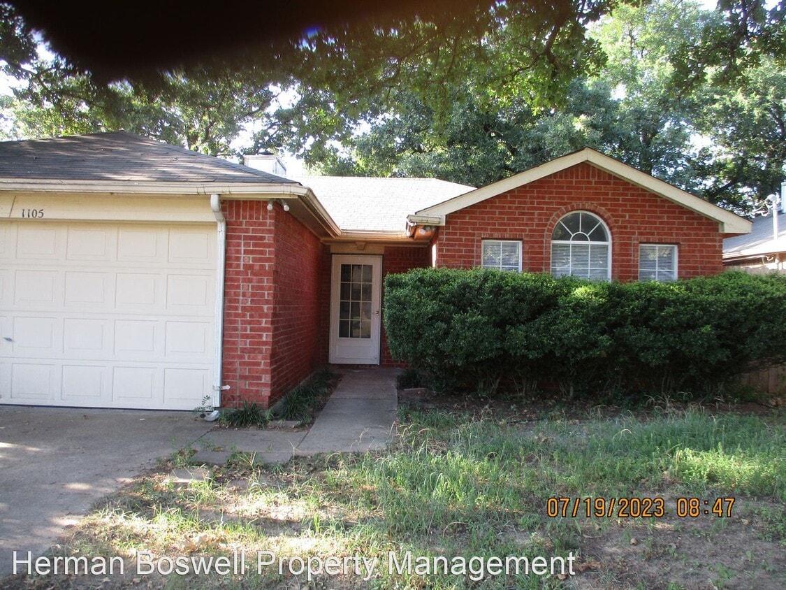 Primary Photo - 3 br, 2 bath House - 1105 Cardinal Oaks