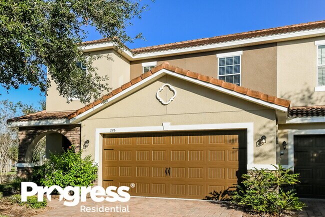 Building Photo - 226 White Dogwood Ln